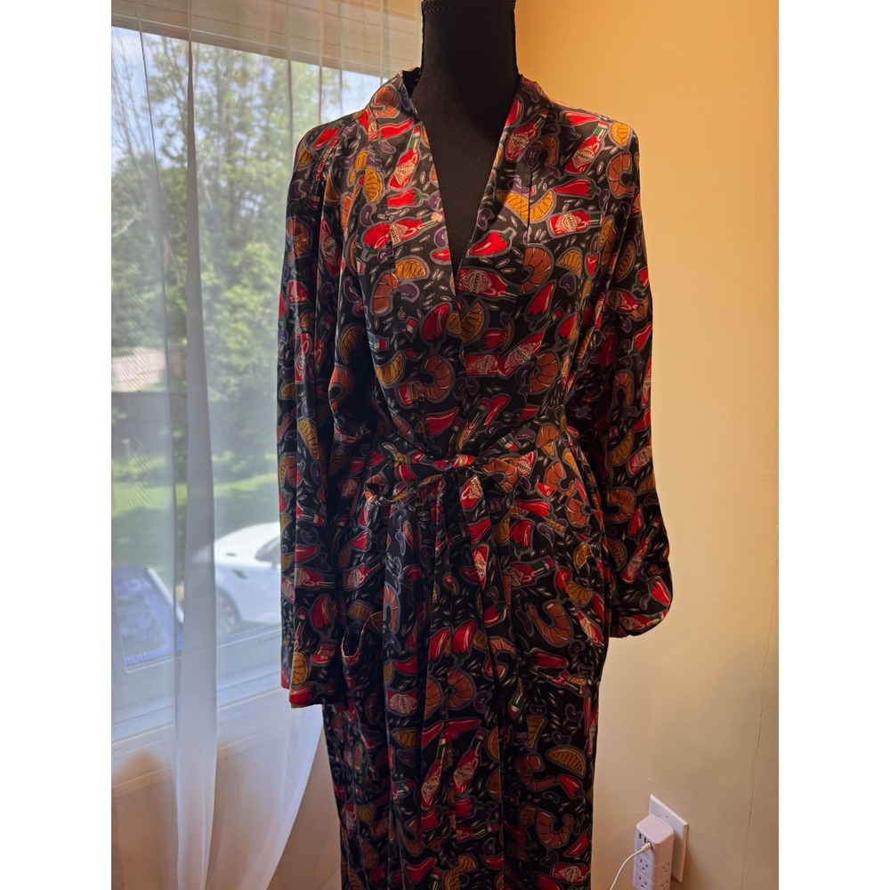 Tabasco 100% Silk Satin Kimono Robe One Size Black Graphic Food Print Belt